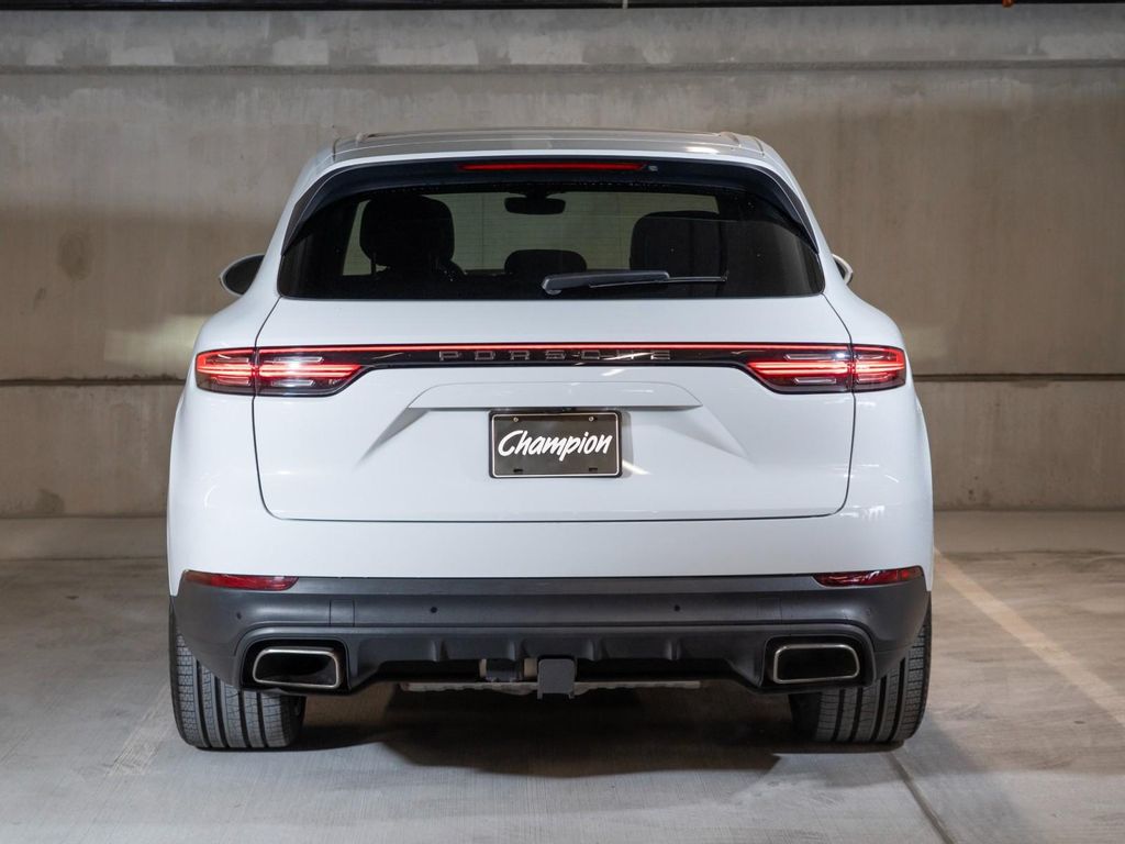 PORSCHE CAYENNE - 10