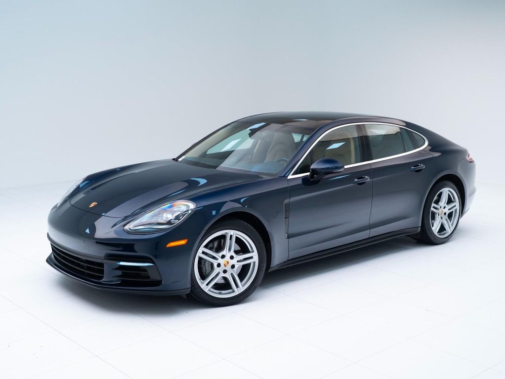 2018 Porsche Panamera