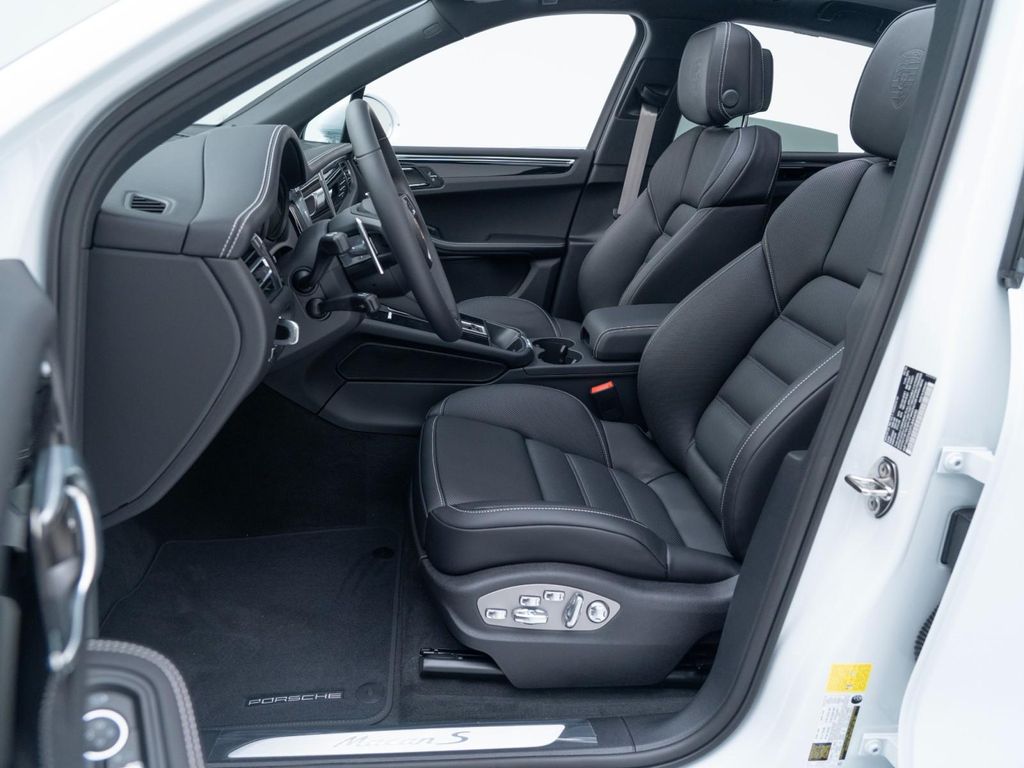 2026 Porsche MACAN 缩略图 17