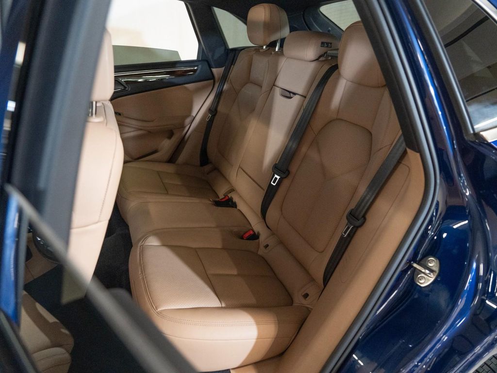 2026 Porsche MACAN — миниатюра 17