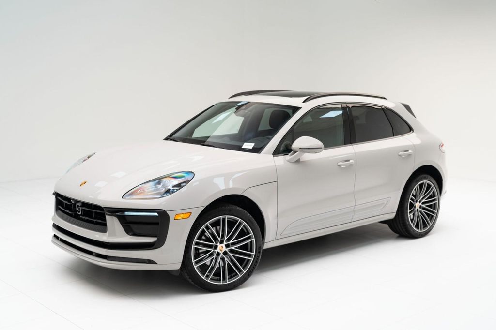 Certified 2025 Porsche Macan