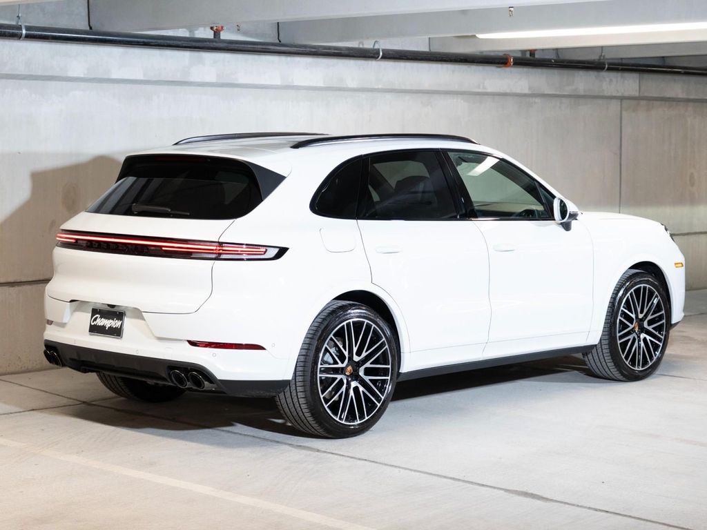 2026 Porsche CAYENNE 照片 9