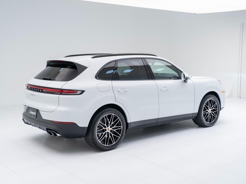 PORSCHE CAYENNE - 9