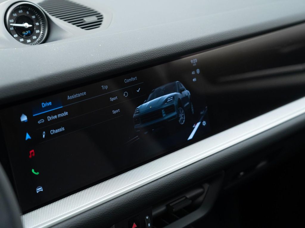 صورة مصغرة 26 لـ 2026 Porsche CAYENNE CAYENNE E-HYBRID