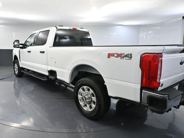 2024 FORD F-350 XLT — фото 9