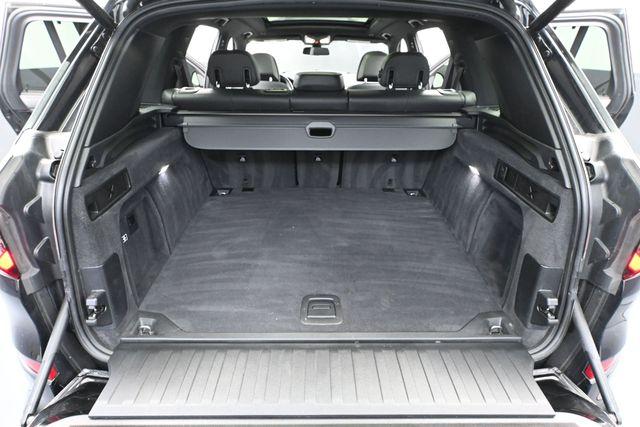 صورة مصغرة 44 لـ 2022 BMW X5 M50I
