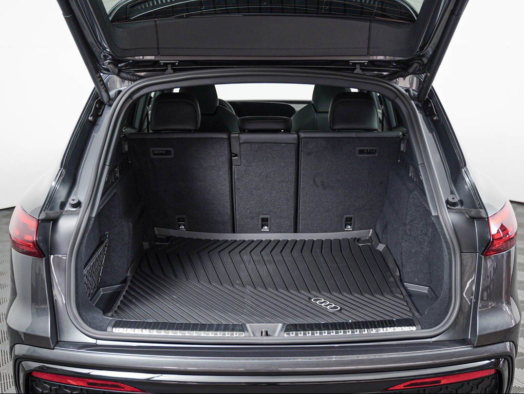 صورة مصغرة 5 لـ 2026 AUDI SQ5 3.0T PREMIUM PLUS