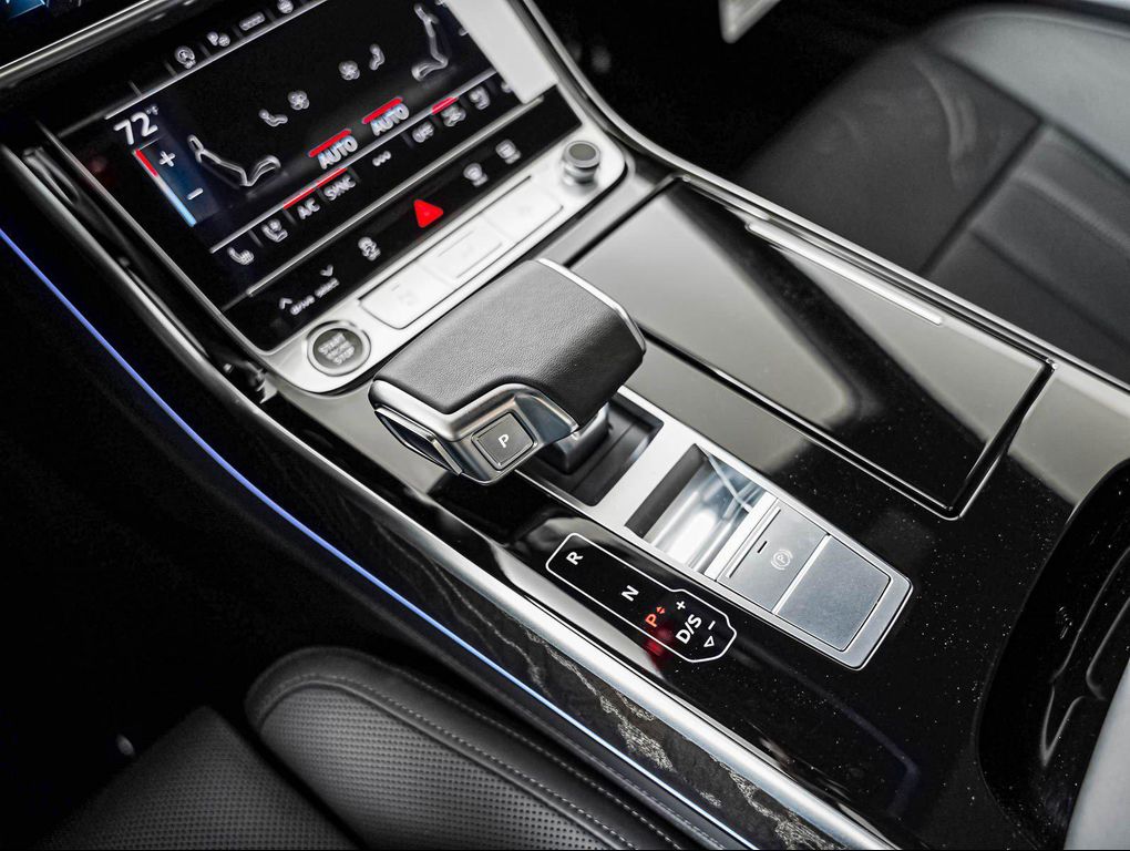 صورة مصغرة 15 لـ 2026 AUDI A8 55 TFSI QUATTRO TIPTRONIC