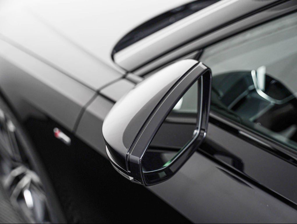 صورة مصغرة 23 لـ 2026 AUDI A8 55 TFSI QUATTRO TIPTRONIC