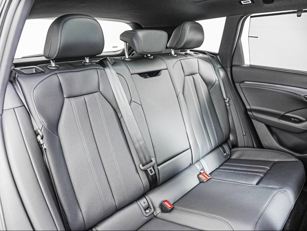 2027 AUDI Q6 E-TRON PREMIUM PLUS QUATTRO — миниатюра 13