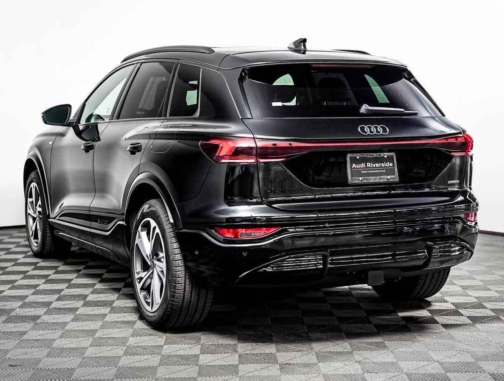 صورة 2 لـ 2027 AUDI Q6 E-TRON PREMIUM PLUS QUATTRO