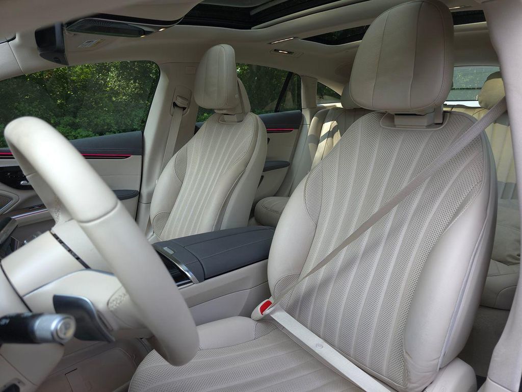 2023 Mercedes-BENZ EQS — миниатюра 13