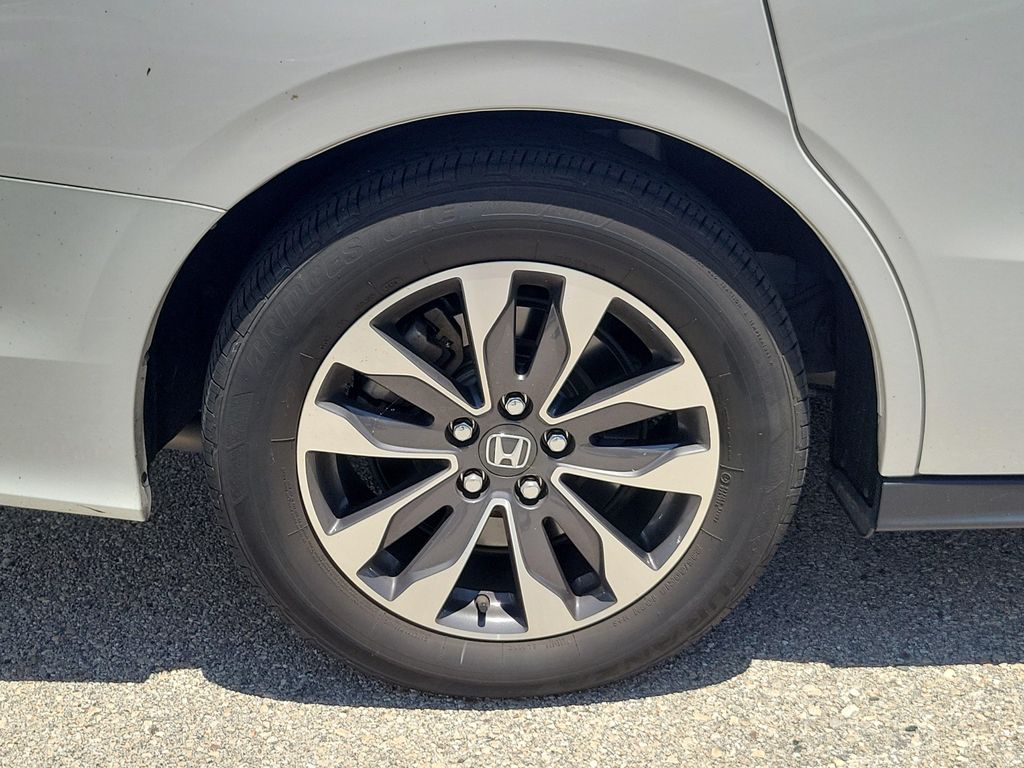 صورة 9 لـ 2024 Honda ODYSSEY EX-L