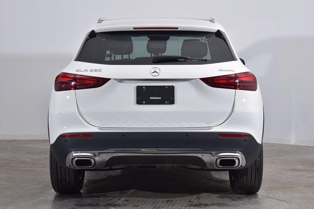 MERCEDES-BENZ GLA-CLASS - 4