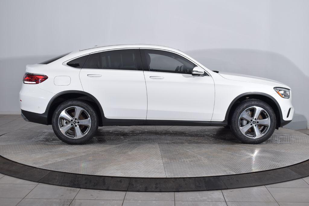 MERCEDES-BENZ GLC - 8