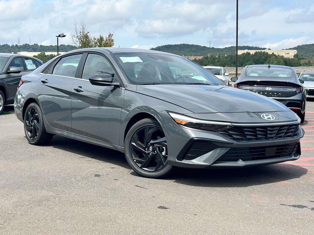 New 2026 Hyundai ELANTRA Sport