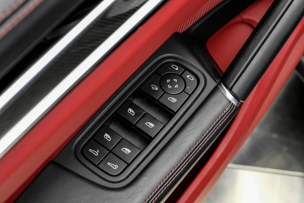 صورة مصغرة 39 لـ 2023 Porsche CAYENNE S