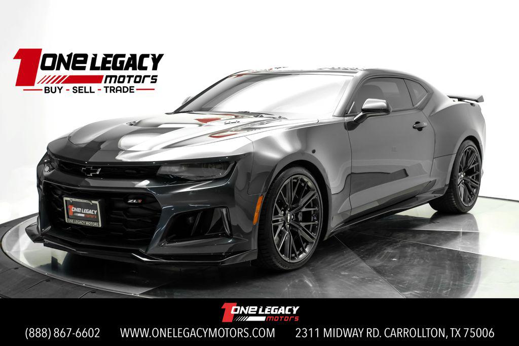 2018 Chevrolet Camaro ZL1 Coupe RWD