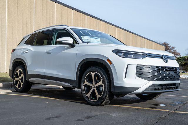 New 2026 Volkswagen Tiguan 2.0T SE 4MOTION