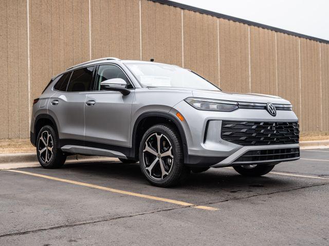 New 2026 Volkswagen Tiguan 2.0T SE 4MOTION