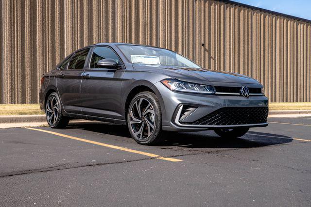 New 2026 Volkswagen Jetta 1.4T SEL