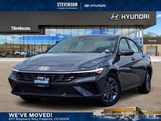 New 2026 Hyundai ELANTRA HEV Blue
