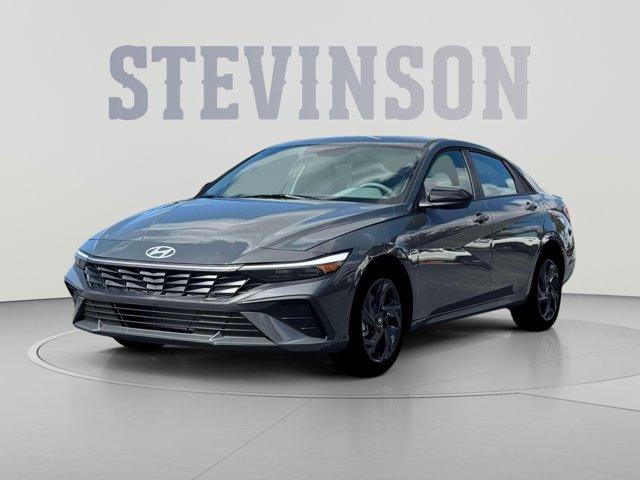 New 2026 Hyundai ELANTRA SEL Sport