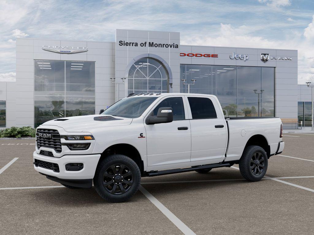 صورة 2 لـ 2026 RAM 2500 BLACK EXPRESS CREW CAB 4X4 6'4' BOX