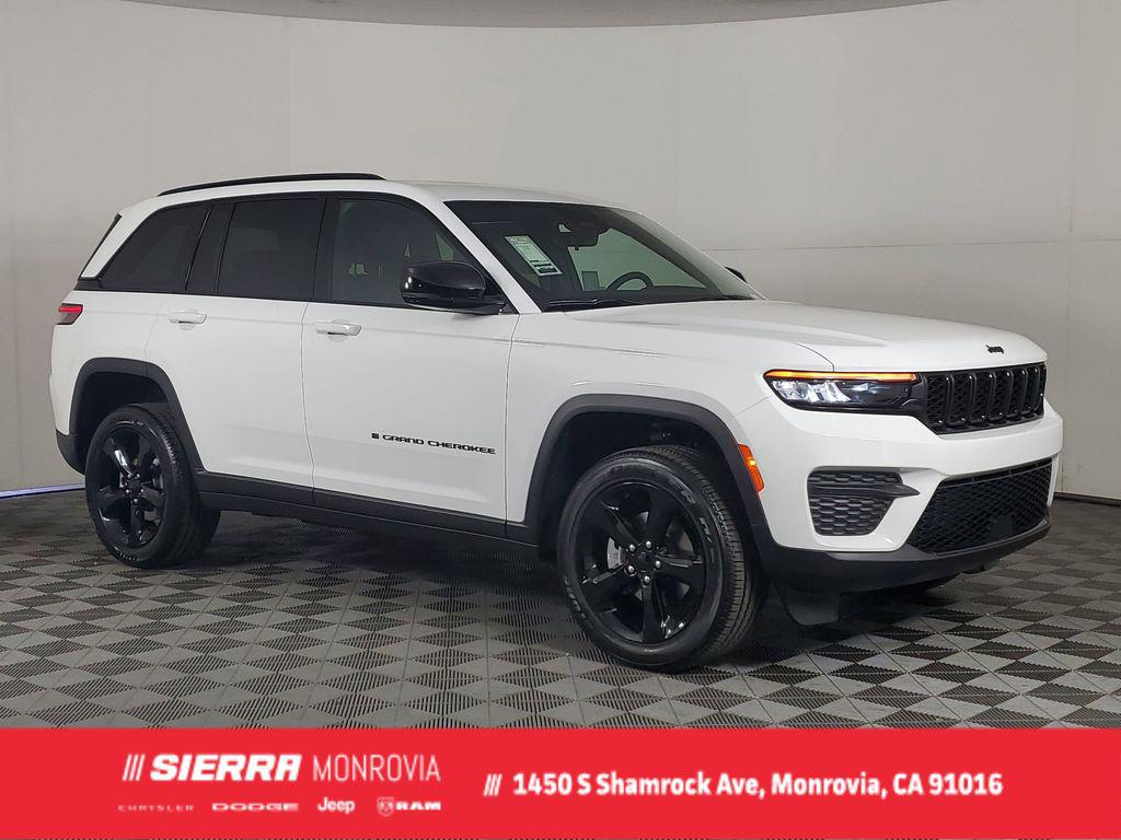 New 2025 Jeep Grand Cherokee Altitude