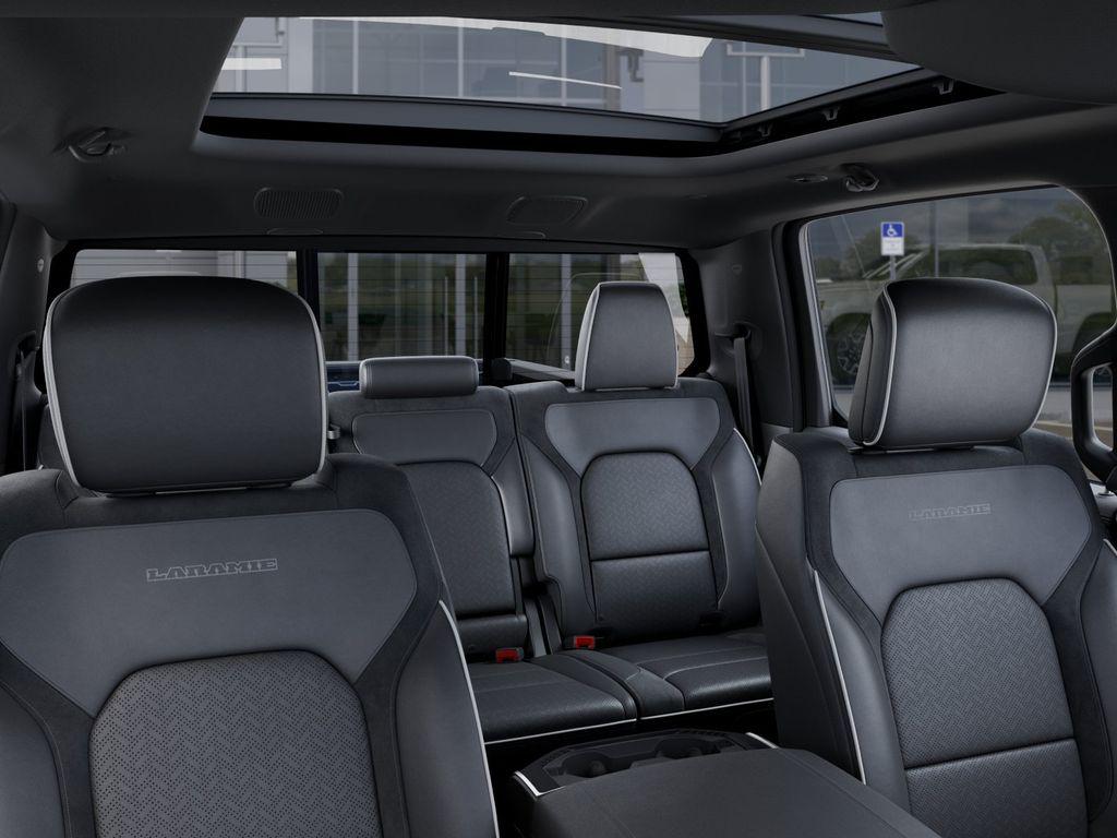 صورة مصغرة 26 لـ 2026 RAM 1500 LARAMIE