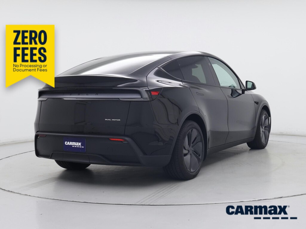 TESLA MODEL Y LONG RANGE - 10