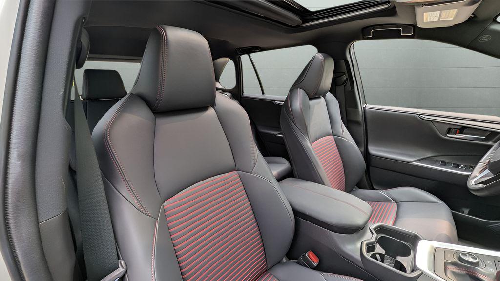 2021 Toyota RAV4 PRIME XSE — фото 73