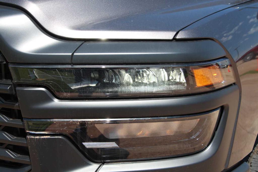 صورة 5 لـ 2026 RAM 2500 TRADESMAN