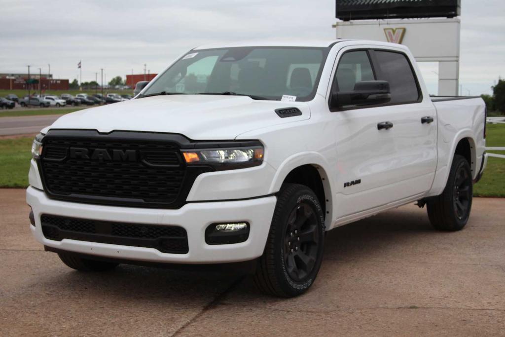 2026 RAM 1500 BIG HORN/LONE STAR — фото 3