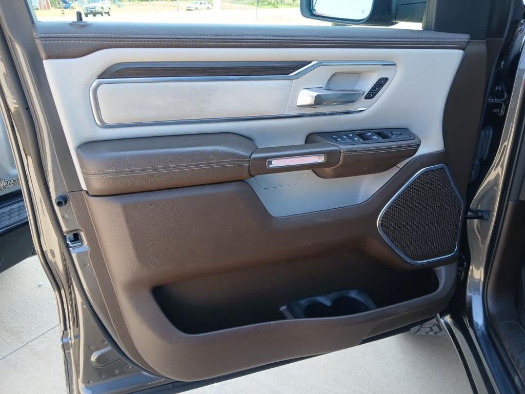 2025 RAM 1500 LARAMIE — миниатюра 16