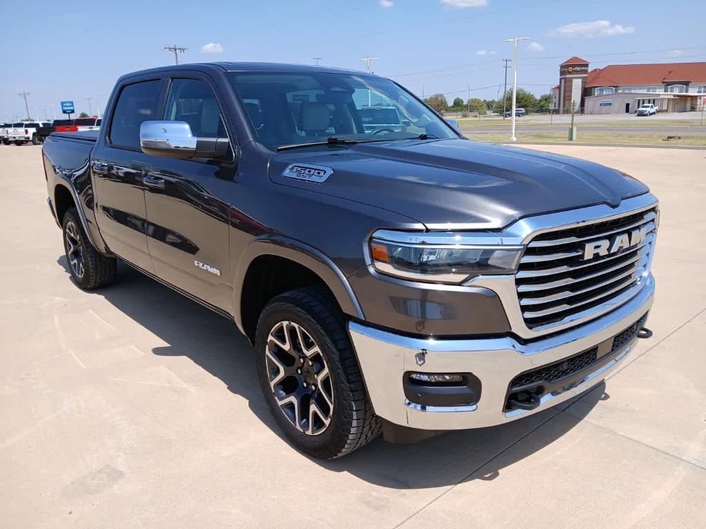 2025 RAM 1500 LARAMIE — миниатюра 12