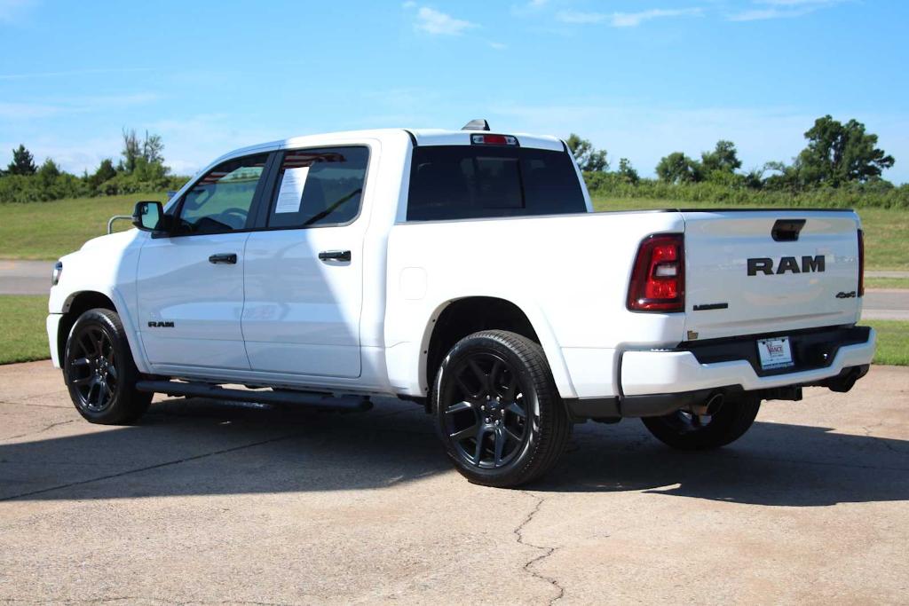 صورة 8 لـ 2025 RAM 1500 LARAMIE