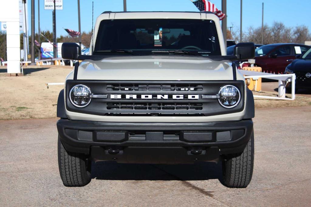 FORD BRONCO - 2