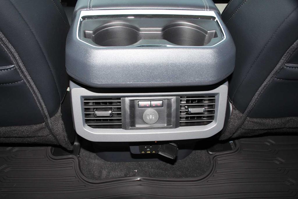 2026 FORD F-250 LARIAT 缩略图 32