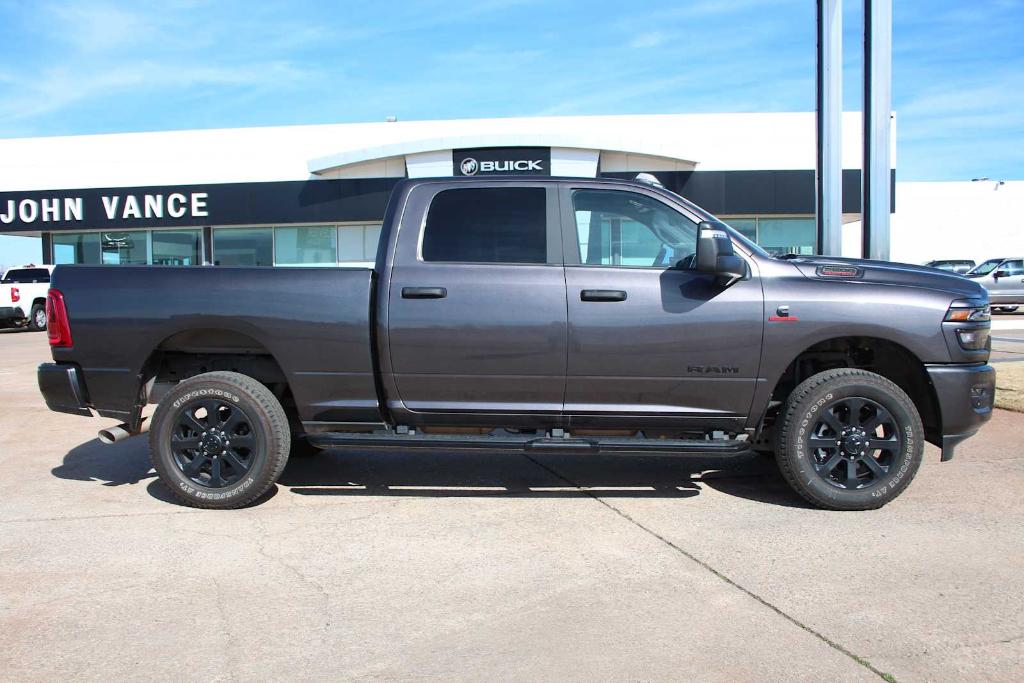 صورة مصغرة 16 لـ 2025 RAM 2500 BIG HORN