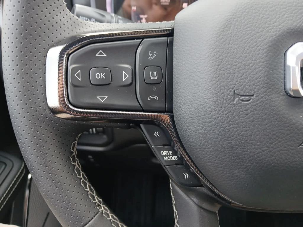 صورة مصغرة 35 لـ 2026 RAM 1500 REBEL