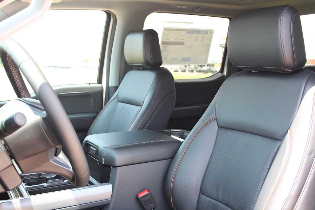 صورة مصغرة 29 لـ 2026 FORD F-250 LARIAT