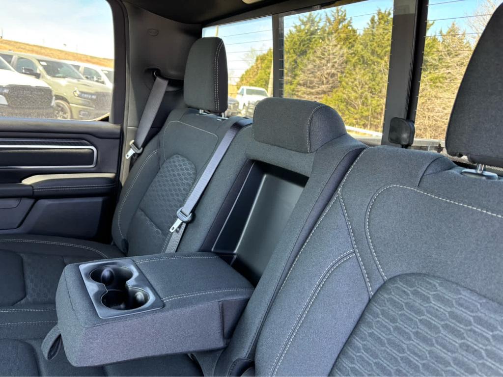 2026 RAM 1500 BIG HORN/LONE STAR thumbnail 13