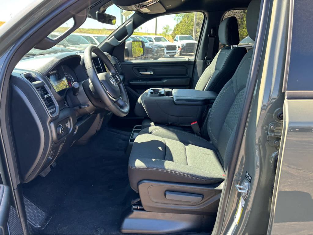 2026 RAM 1500 TRADESMAN — миниатюра 31