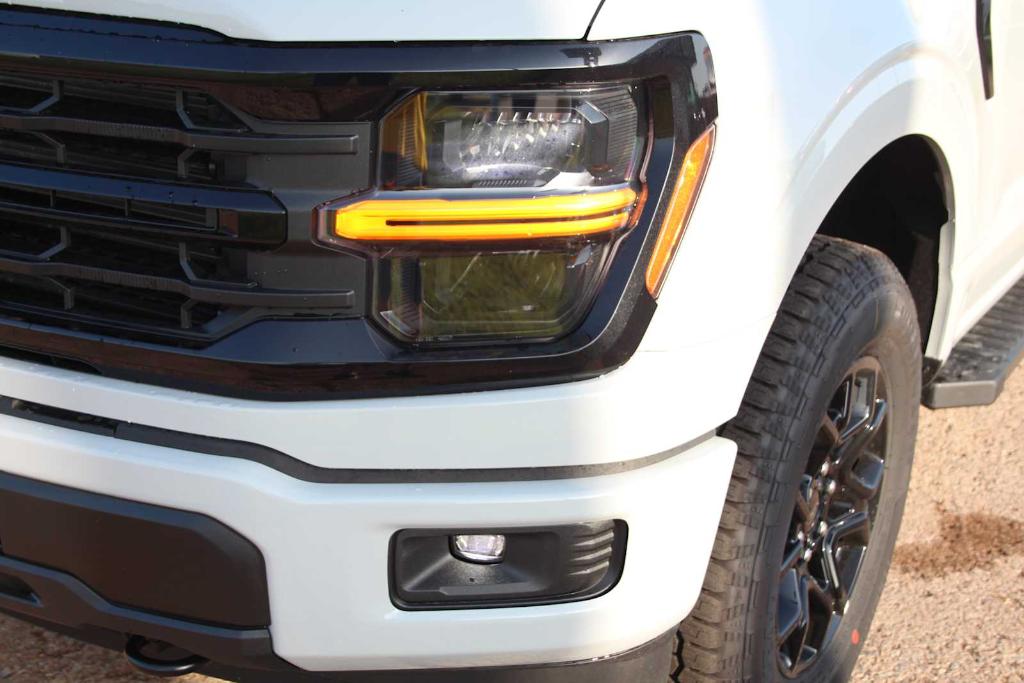 صورة 9 لـ 2026 FORD F-150 XLT