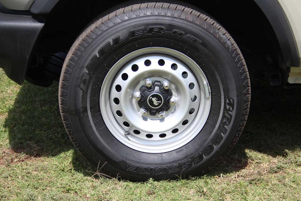 صورة مصغرة 15 لـ 2026 FORD BRONCO BASE