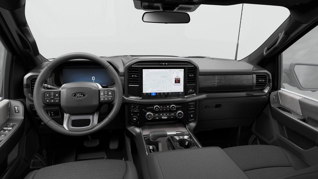 صورة 7 لـ 2026 FORD F-150 XLT