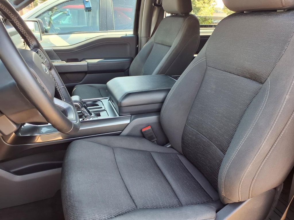 2023 FORD F-150 XLT — фото 5