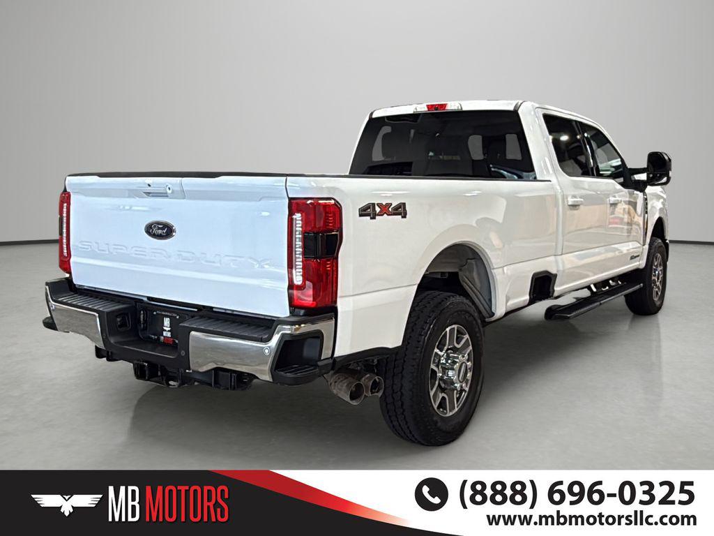 2025 FORD F-350 LARIAT — фото 4