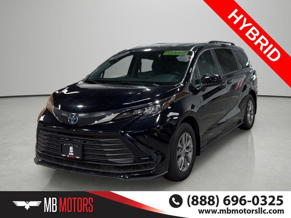 صورة 1 لـ 2024 Toyota SIENNA LE